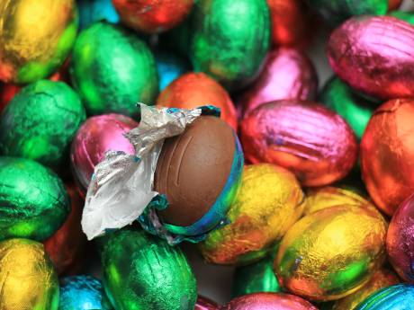 Zo veel calorieën zitten er in je paaseitje