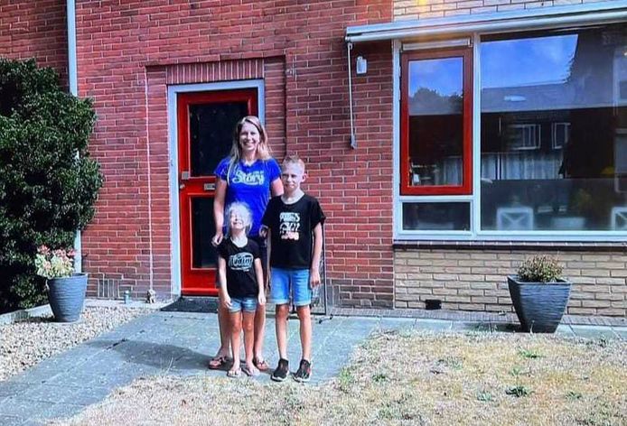 Ilona with her son Dimano and her daughter Mila.