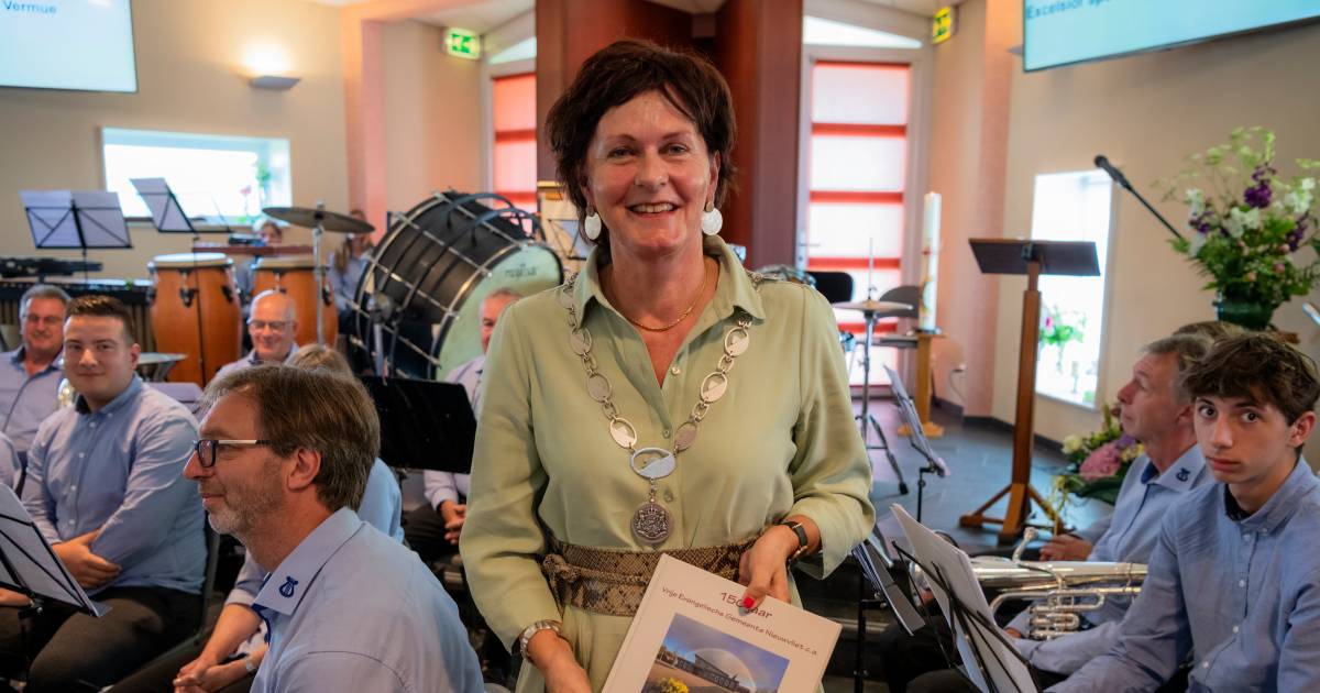 150 jaar Vrije Evangelische Gemeente Nieuwvliet vastgelegd in boek