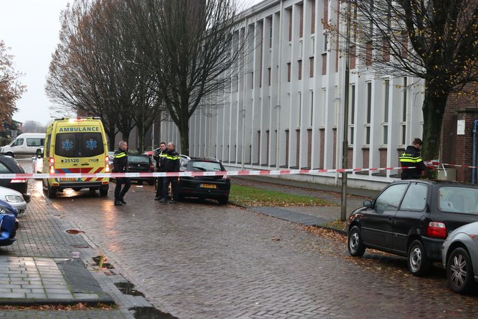 De straat werd na het incident afgesloten.