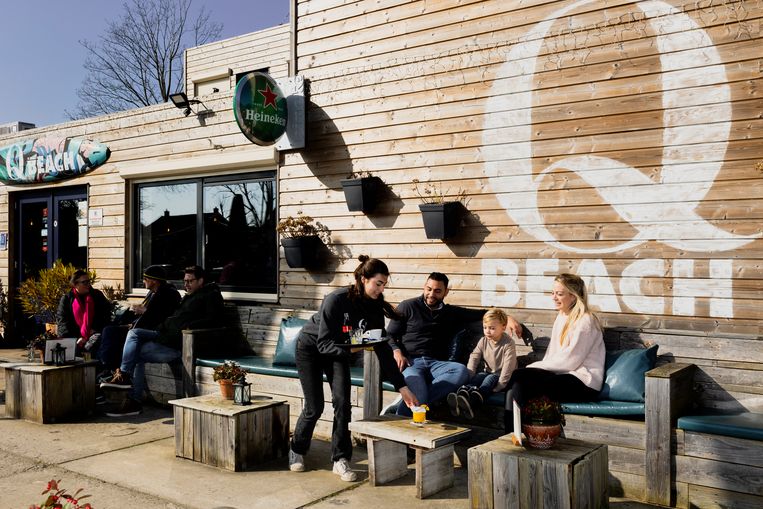 QBeach – de naam verwijst naar Quatrebras, een nieuwe wijk die hier gepland is. Beeld Renate Beense