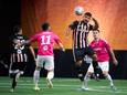 Sergio Agüero in actie bij een wedstrijdje in de Kings League in Barcelona.