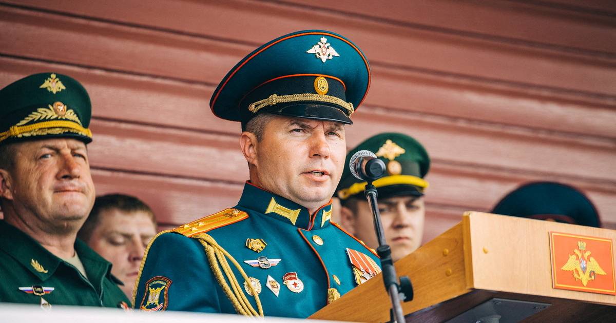 Российский генерал совершил смертельную поездку на трофейном украинском автомобиле |  снаружи