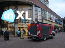 AH XL in Rijswijk ontruimd na lek in koelinstallatie, brandweer zet blusrobot in