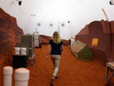 In deze woning van Nasa gaan vier mensen een jaar lang het leven op Mars simuleren
