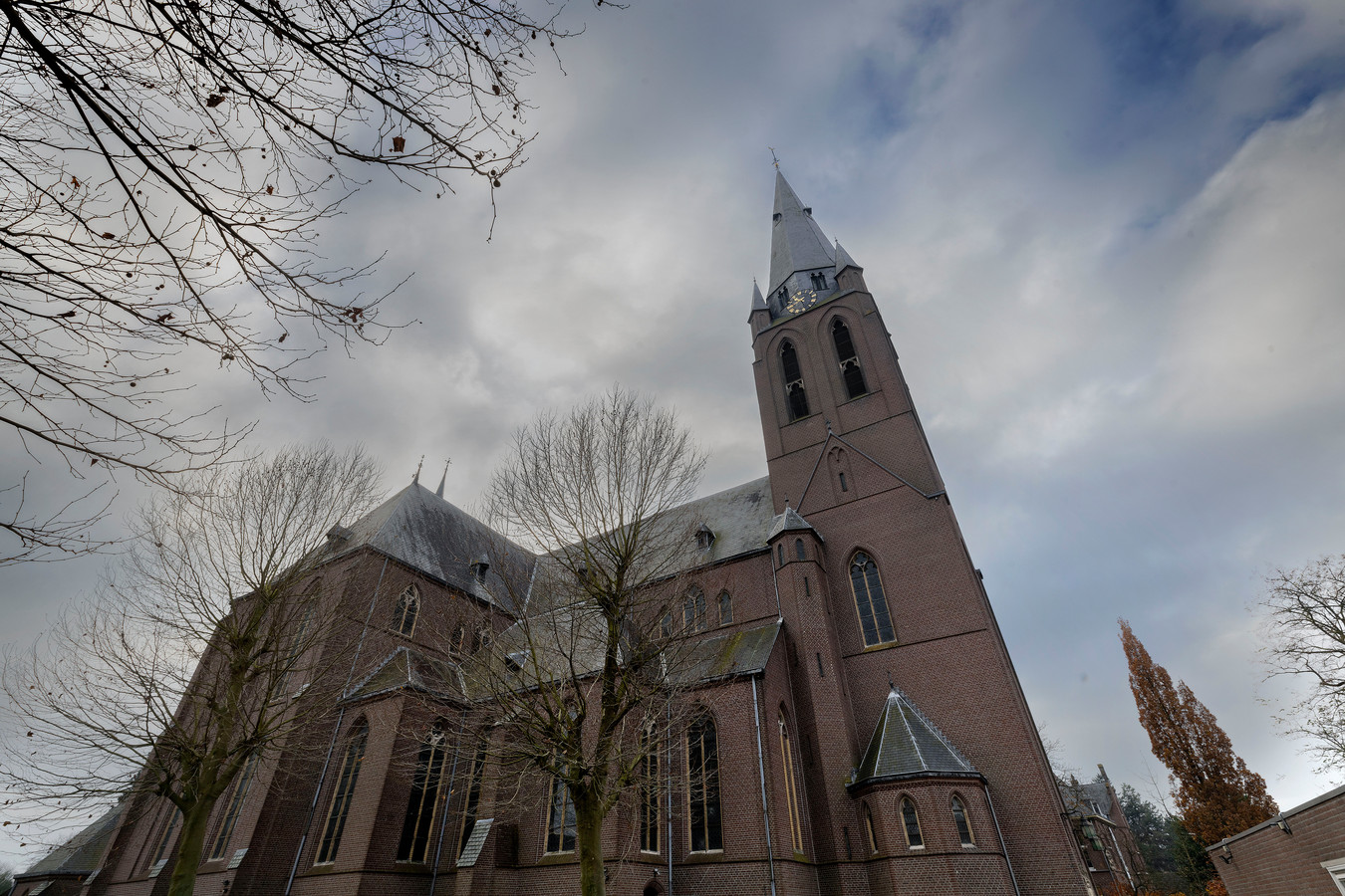 De Sint Lambertuskerk in het Eindhovense stadsdeel Gestel.