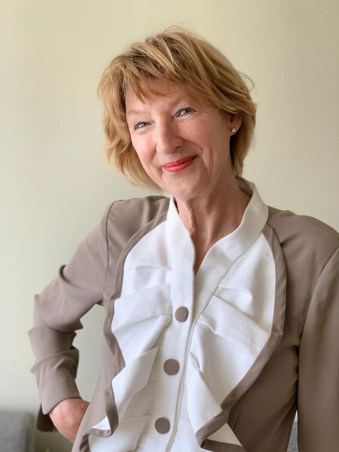 De liefdevolle Toos (1953-2023) vierde het leven: ‘Anders kan ik net zo ...