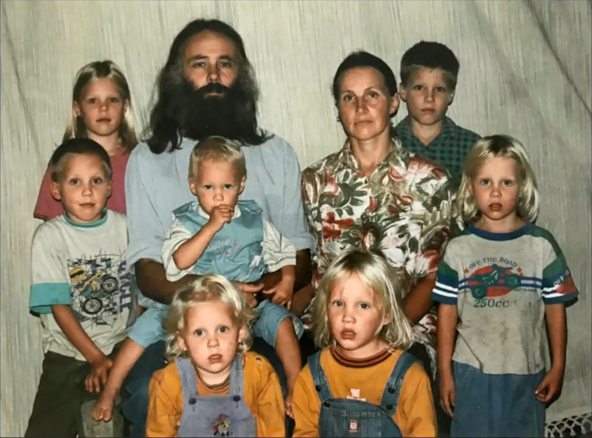 Alle 9 ‘kinderen van Ruinerwold’ moeten