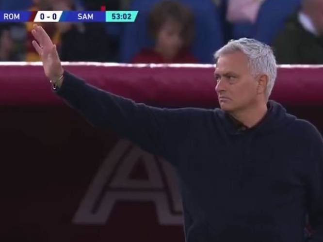 KIJK. Rome luistert naar Mourinho: zo stopt ‘The Special One’ racistische gezangen van eigen fans