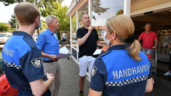 Twentse supermarktbaas weigert brief over sluiting zaak aan te nemen