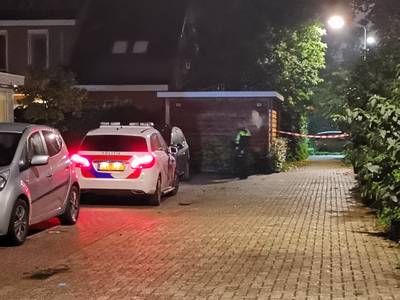 Politie onderzoekt aangetroffen lichaam in Bennekom