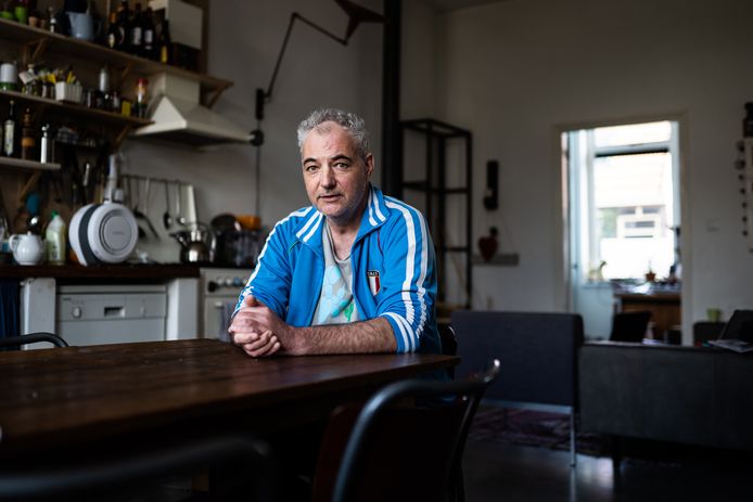 Leendert Douma heeft zes weken in coma gelegen met corona. ,,Ik ben een paar keer bijna het hoekje om gegaan. Artsen stonden met de handen in het haar.”