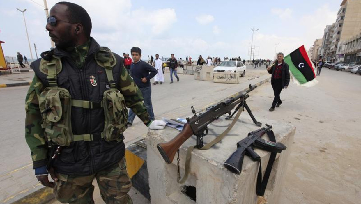 Een Libische rebel. Beeld reuters