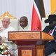 Paus Franciscus smeekt leiders Zuid-Soedan om eind aan geweld. ‘Laat kinderen opgroeien met speelgoed, niet met wapens’