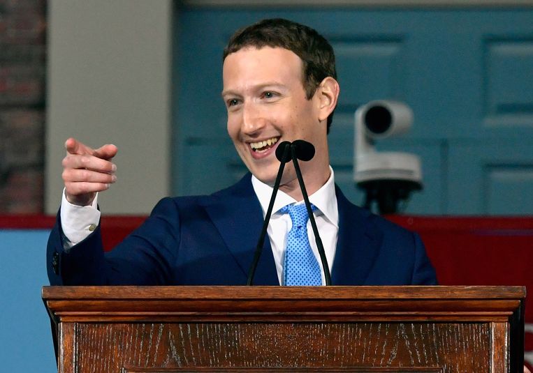 Mark Zuckerberg tijdens zijn speech in Harvard vorige maand. Beeld AFP