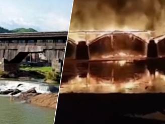 Brand verwoest 900 jaar oude houten brug in China