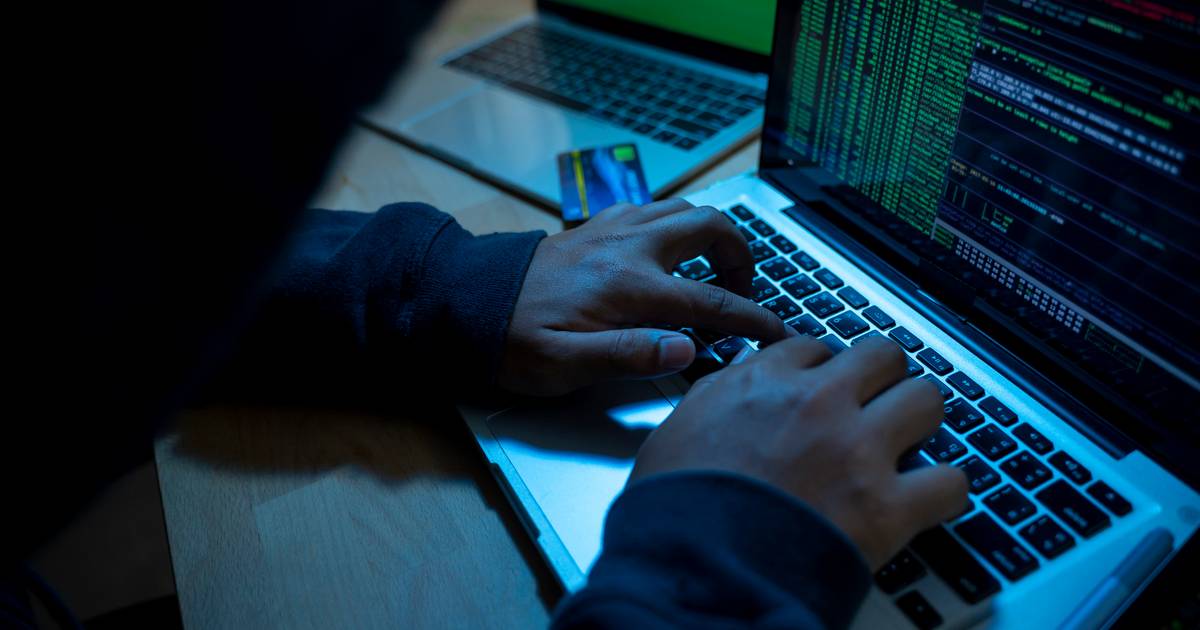Gli hacker affermano di aver rubato dati a miliardi di cinesi all’estero