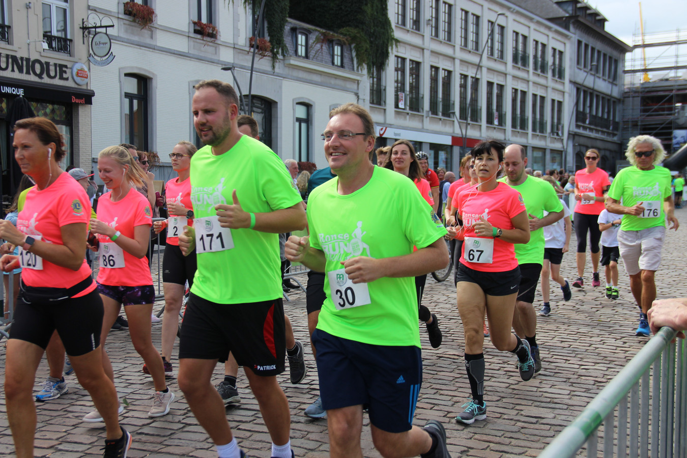 In beeld: Ronse Run & Roll | Foto | hln.be