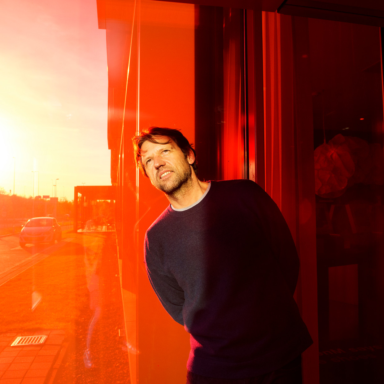 Leo Koenhoven has long been considered the rising star of the quantum computer, but he fell into disrepute after scientists discovered errors in his work.  San de Wilde Statue