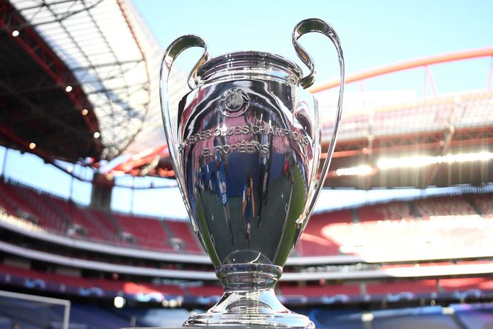 Football Talk. CL-finale verhuist van Istanboel naar Porto ...