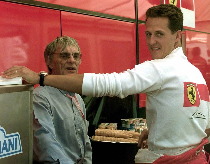 Bernie Ecclestone en Michael Schumacher in 1999.