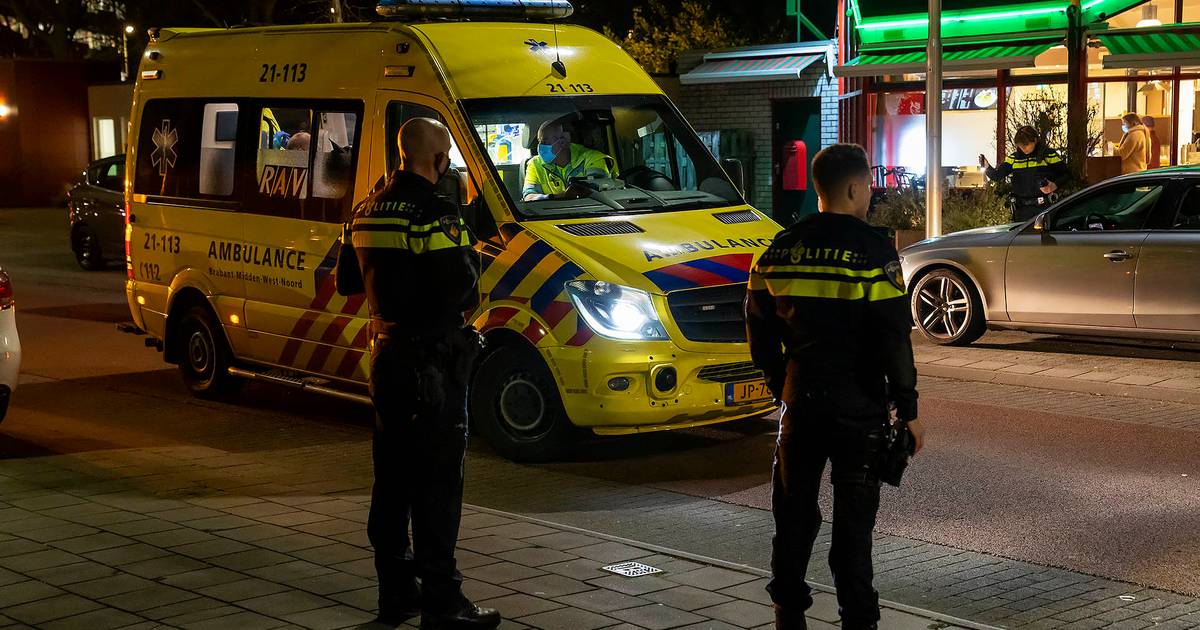 Fietsster gewond naar het ziekenhuis door botsing in Oss.