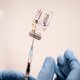Foutje van huisarts: man krijgt voorrang bij vaccinatie omdat hij ‘6,2 cm groot is’