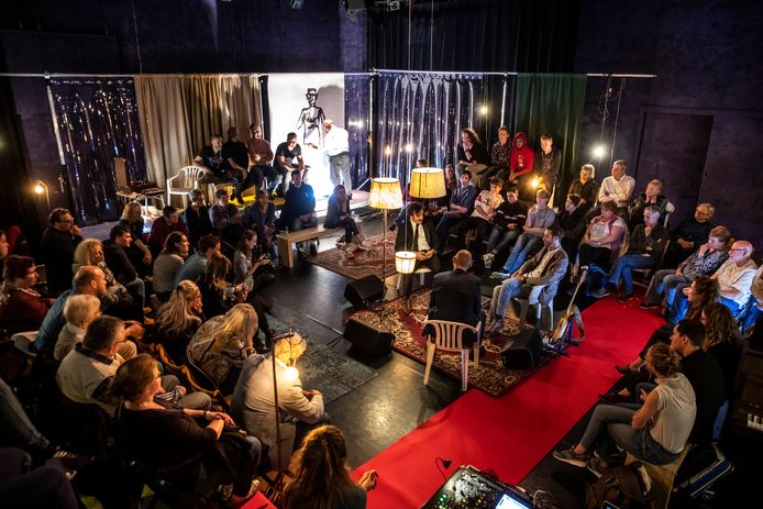 Voorstelling over psychiatrie ‘Stormkamer’ in Pand P.