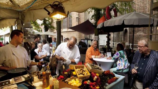 Foodtruck en speciaalzaak bij Delft Serveert