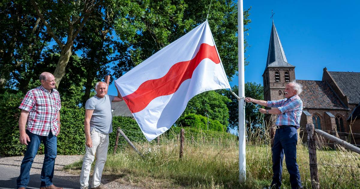 Een ‘bloederige’ vlag voor Persingen; het dorpje heeft er nu twee