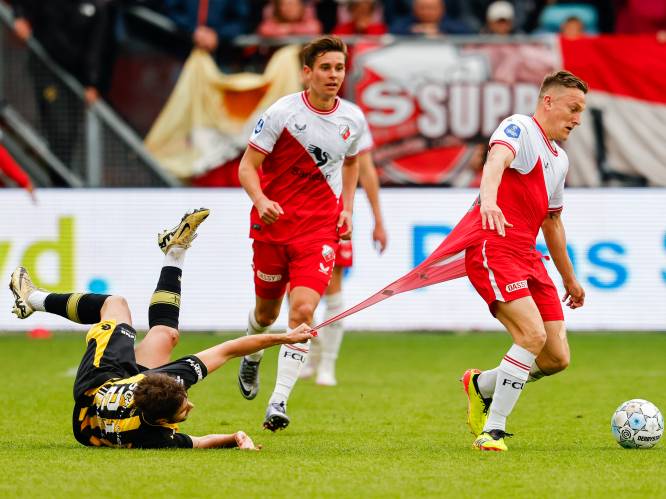 Jarige clubbaas Frans van Seumeren ziet ploeterend FC Utrecht degradant Vitesse verslaan