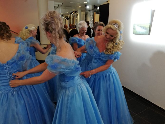 Danseressen uit Almelo doen mee aan de show van André Rieu