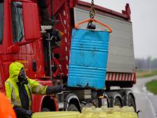 Grote hoeveelheid drugsvaten gedumpt in Hank