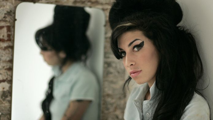 Onvoorziene omstandigheden medeklinker Gluren Genadeloos portret van Amy Winehouse | Muziek | AD.nl