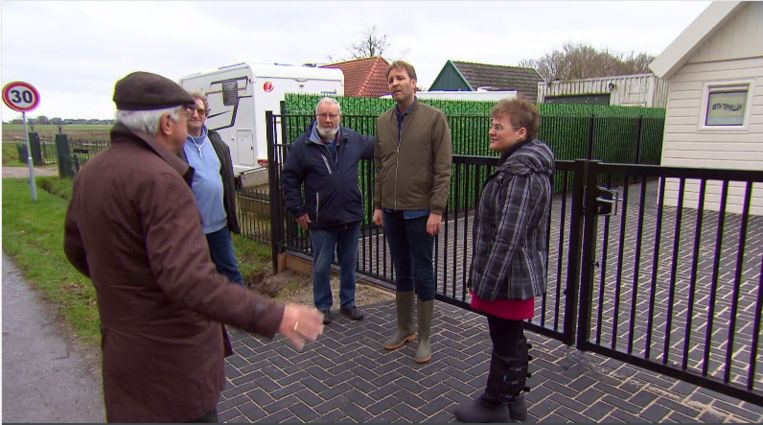 Kijkers 'Mr. Frank Visser doet uitspraak': “dit moeten typetjes zijn”