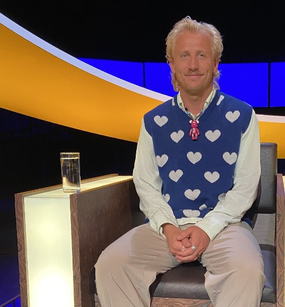 De ‘zingende stukadoors’ van Goldband veroveren in no time Nederland