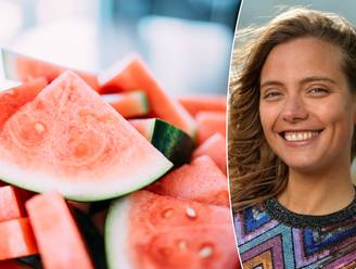 Wat drink en eet je best (niet) in de hitte? Diëtiste Sanne Mouha licht toe. “Pasta houdt je vochtbalans op peil”