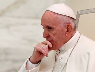 Paus Franciscus: “Homoseksualiteit is een modetrend”
