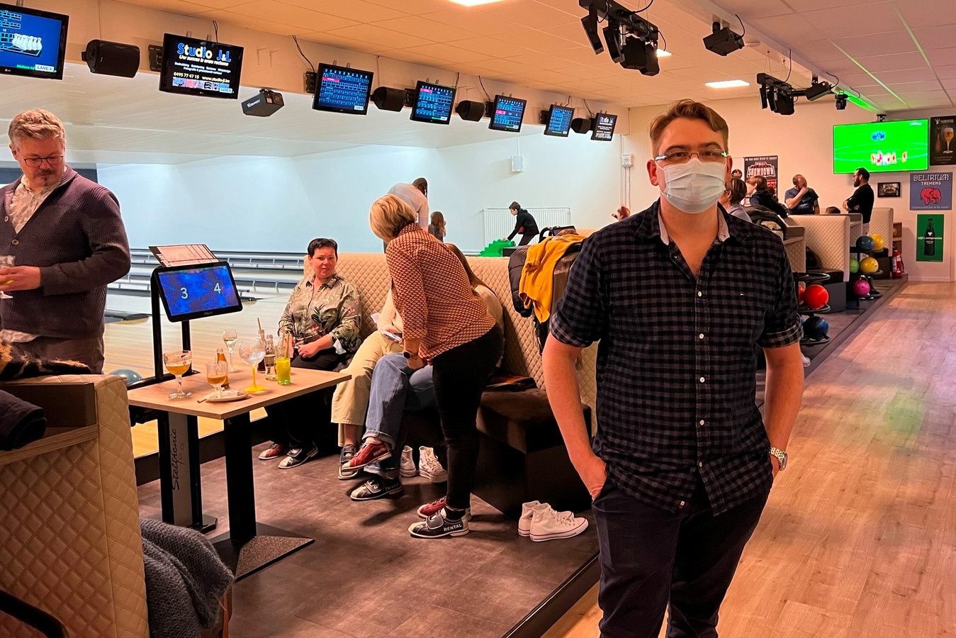 Uitbater bowlingzaak The Pinz na heropening “Moe en voldaan, maar bang