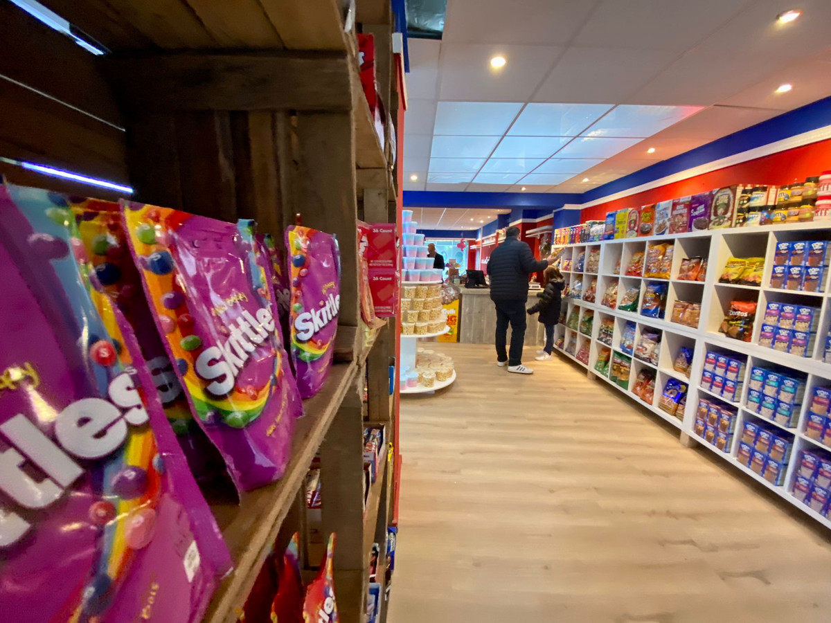 Bijzondere snoepwinkel opent op Gallifortlei “We hebben een heel TikTokassortiment