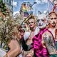 Donderwolken boven de regenboog: waarom holebi’s zich steeds meer distantiëren van queer personen