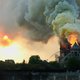 Groot deel Notre-Dame verwoest door brand