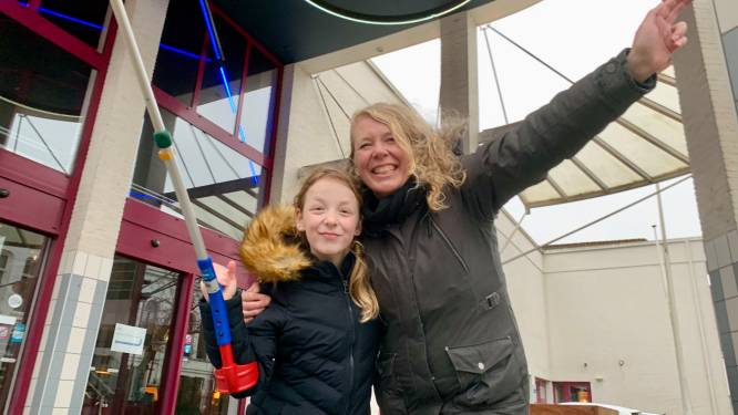 Astrid en dochter Fenn (8) staan het liefst op een podium te zingen en te spelen