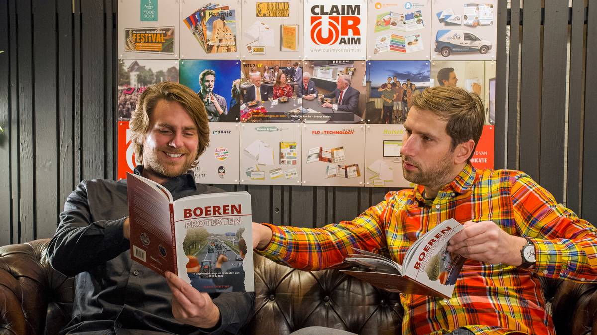 Maker van sexy kalenders uit Deventer gaat op serieuze tour met boek over  boerenprotesten | Deventer | tubantia.nl