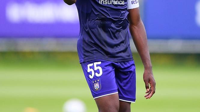 Kapitein Kana, 17, voor ná Kompany