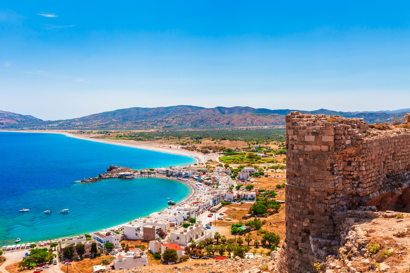 Het uitzicht vanaf het Feraklos kasteel op Rhodos.