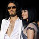 Katy Perry krijgt 2,4 miljoen voor boek over Russell