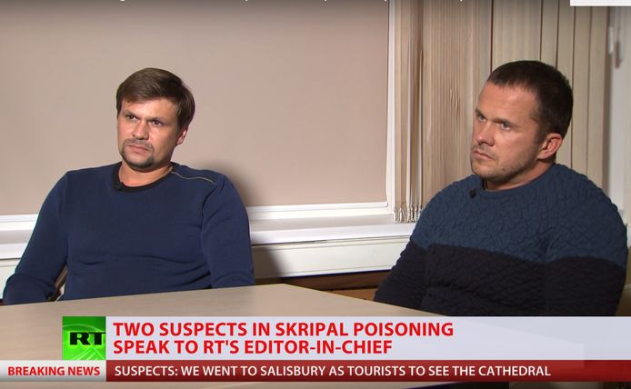 De verdachten van de Skripal-zaak tijdens hun interview met de Russische zender RT