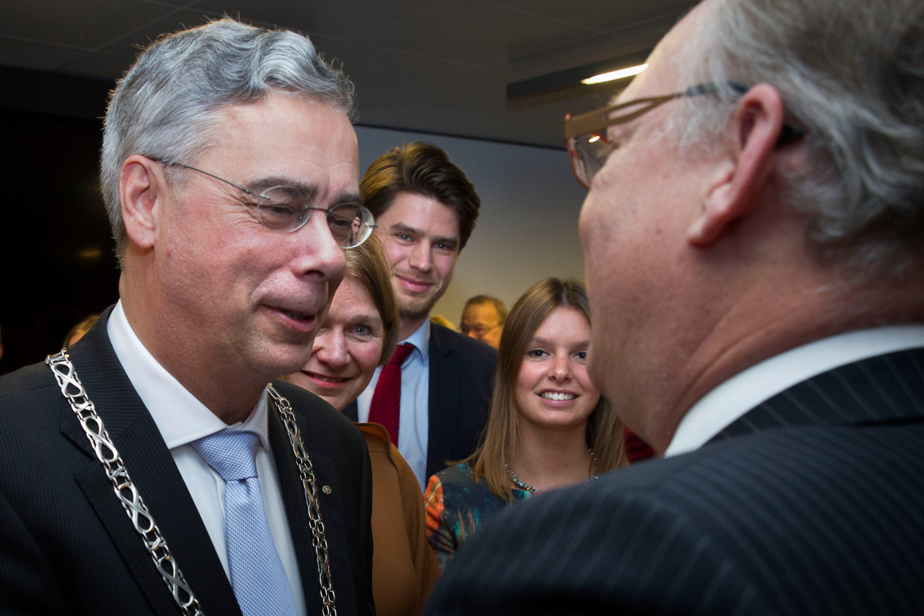 Jan Brenninkmeijer tijdens zijn installatie als burgemeester.