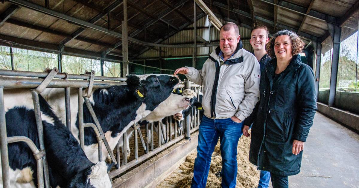 Boeren die altijd een stap voor zijn: opa Janus, vader Jan en zoon Arjan te Heukelom